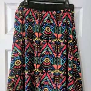 Stunning NWOT LulaRoe Jill Skirt - Size Large